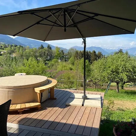La Cabane Du Bonheur Pinet (Isere)